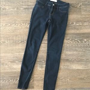 Hollister Jeans Size 1 Regular.